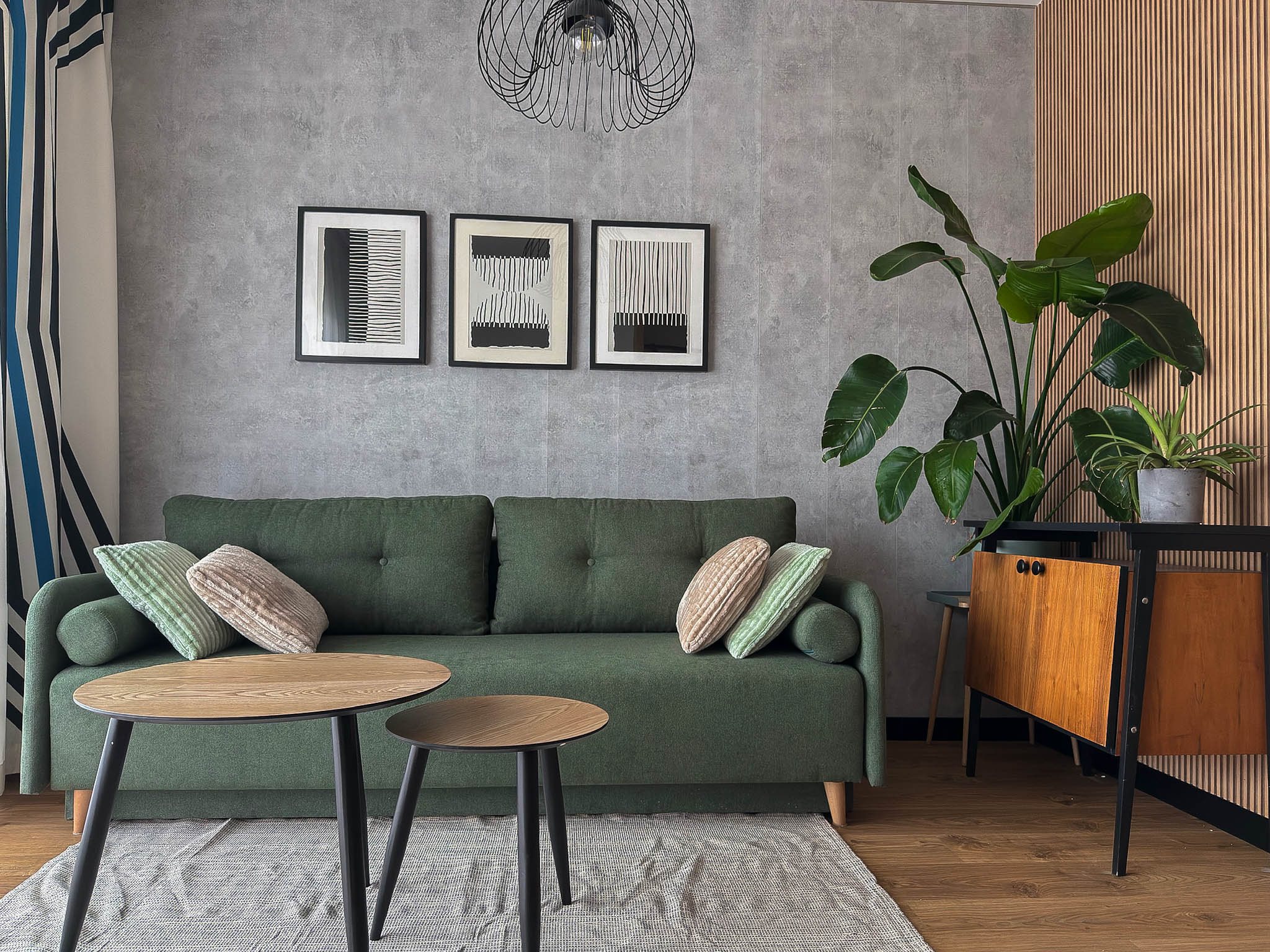 Loftowa śliczna kawalerka z ogródkiem + miejsce w hali garażowej